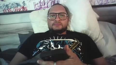 Snapshot of dbeamon92 chatting on 7, 6, 2026 dbeamon92 online show from 7, 6, 2026
