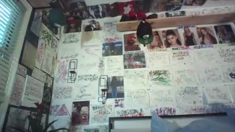 Snapshot of dbeamon92 chatting on 12, 6, 2026 dbeamon92 online show from 12, 6, 2026