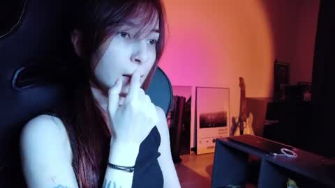 freak online show from 23, 6, 2026