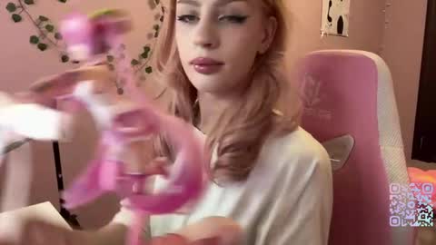 Maggie online show from 4, 5, 2026