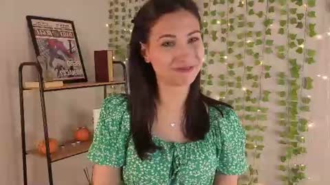 Sofia online show from 4, 7, 2026