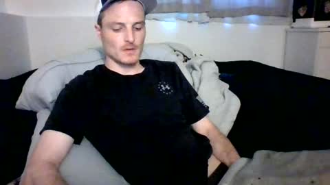 Dee4dayz online show from 12, 6, 2026