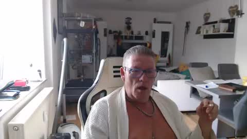 deinprinz2312 online show from 18, 6, 2026