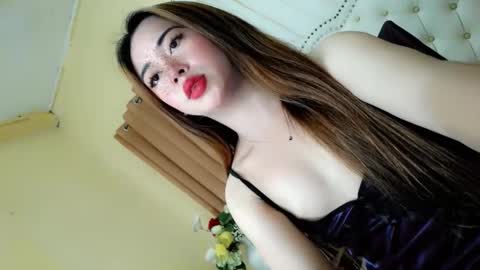 Snapshot of deliciously_sophie chatting on 20, 4, 2026 Sophie online show from 20, 4, 2026