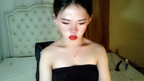 Snapshot of deliciously_sophie chatting on 28, 6, 2026 Sophie online show from 28, 6, 2026