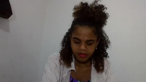 delphine online show from 18, 6, 2026