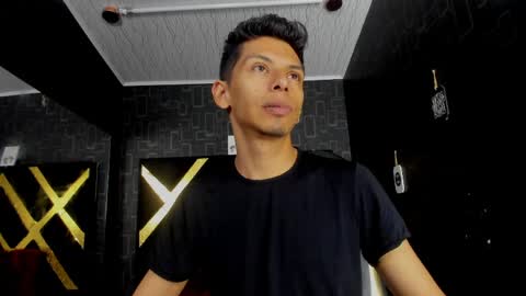 Dereck online show from 25, 5, 2026