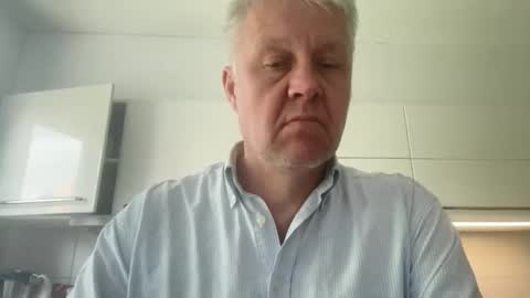 Snapshot of devon_nite chatting on 13, 5, 2026 Devon online show from 13, 5, 2026