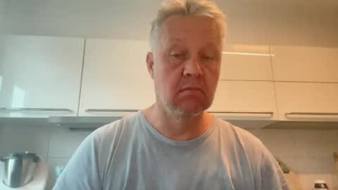 Snapshot of devon_nite chatting on 15, 6, 2026 Devon online show from 15, 6, 2026