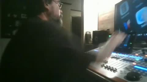 Mike Sounde online show from 21, 6, 2026