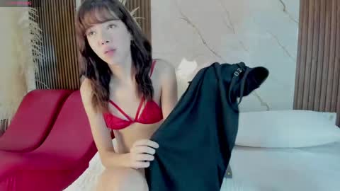diana_santhy online show from 4, 6, 2026