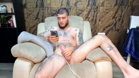 diego_armando24 online show from 8, 6, 2026