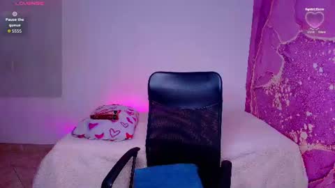 diiosa_latina online show from 16, 6, 2026