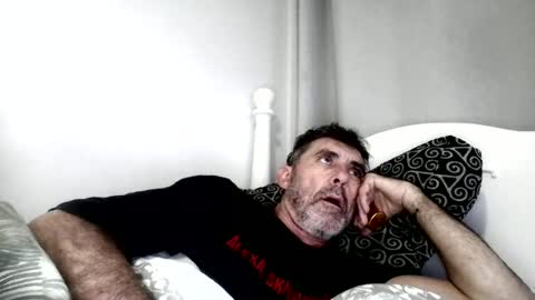 dirtylawndry1970 online show from 22, 6, 2026