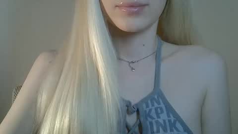 DitaMilton online show from 9, 6, 2026