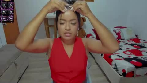 Snapshot of divahotx69 chatting on 21, 7, 2026 DIVA online show from 21, 7, 2026