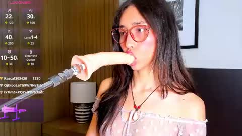 Bella  online show from 11, 6, 2026