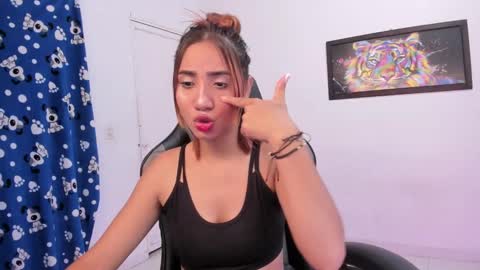 doll_miaa online show from 17, 12, 2024