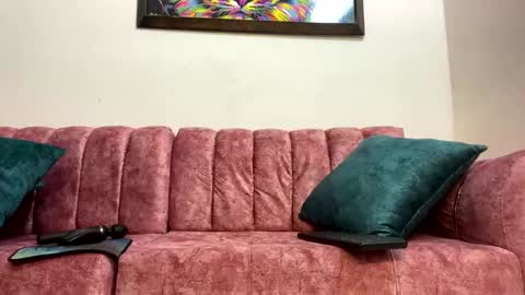 doll_miaa online show from 4, 2, 2025