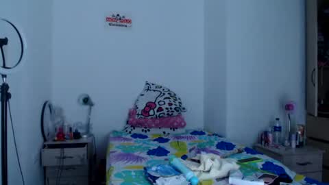 Catherine XXX online show from 14, 6, 2026