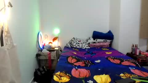 Catherine XXX online show from 24, 6, 2026