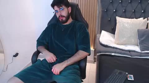 domboy  online show from 26, 5, 2026