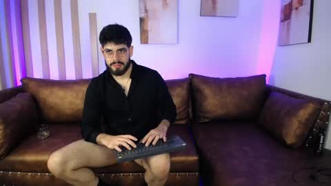 domboy  online show from 9, 6, 2026