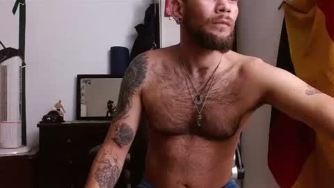 Logan - INDEPENDET MODEL online show from 11, 6, 2026
