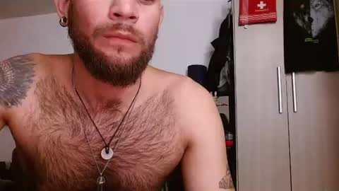 Logan - INDEPENDET MODEL online show from 17, 6, 2026