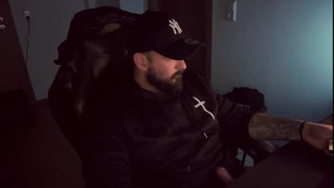 donchriiis online show from 10, 2, 2026