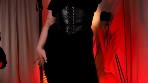 Snapshot of doublee_trouble chatting on 12, 3, 2025 Eva ana Liza online show from 12, 3, 2025