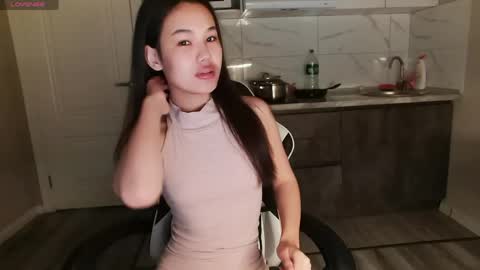 Snapshot of dragon_princesss chatting on 10, 5, 2026 Airi online show from 10, 5, 2026