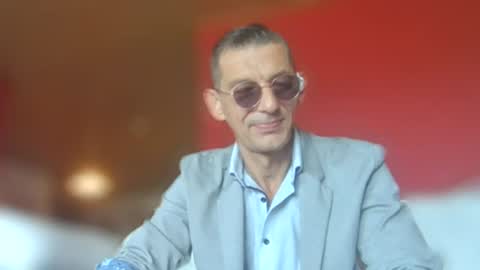 Snapshot of dreambob chatting on 10, 7, 2026 Dreambob online show from 10, 7, 2026