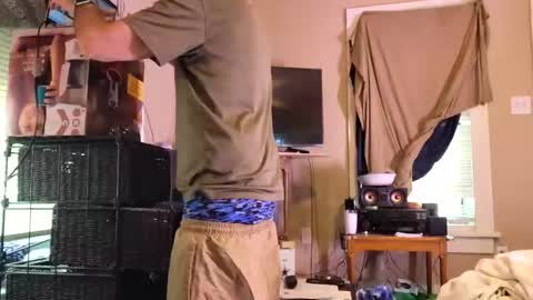 Snapshot of drmbigg chatting on 11, 4, 2026 Hello Hope you enjoy what you see. I love attention in dirty talk and tips thickcock edging precum dirtyTalk C2C online show from 11, 4, 2026