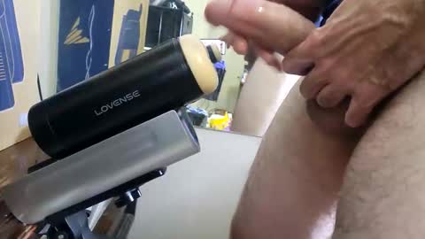 Snapshot of drmbigg chatting on 22, 5, 2026 Hello Hope you enjoy what you see. I love attention in dirty talk and tips thickcock edging precum dirtyTalk C2C online show from 22, 5, 2026