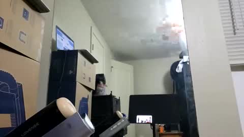 Snapshot of drmbigg chatting on 28, 5, 2026 Hello Hope you enjoy what you see. I love attention in dirty talk and tips thickcock edging precum dirtyTalk C2C online show from 28, 5, 2026