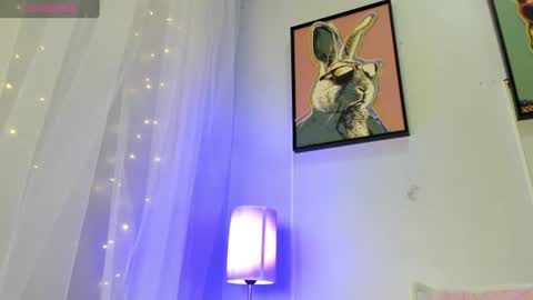 dulce__fiore07 online show from 9, 6, 2026
