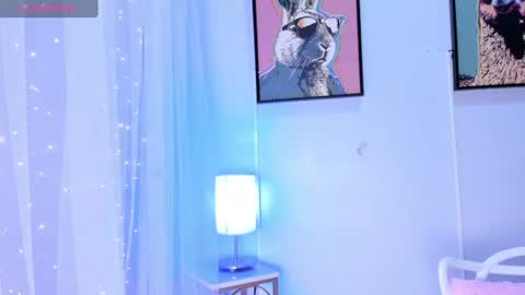 dulce__fiore07 online show from 19, 6, 2026