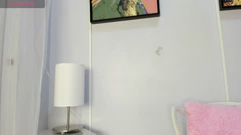 dulce__fiore07 online show from 23, 6, 2026