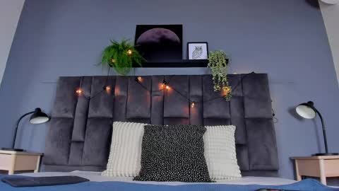 DULCE AURORA online show from 10, 6, 2026