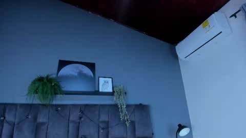 DULCE AURORA online show from 20, 6, 2026