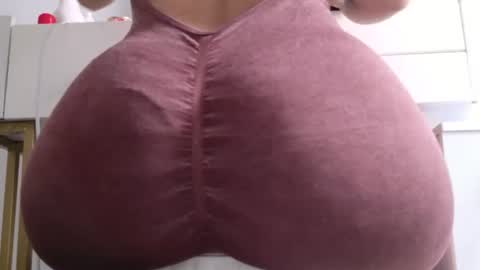 Snapshot of dulcepurnimaqos chatting on 9, 6, 2026 Dulce Purnima online show from 9, 6, 2026