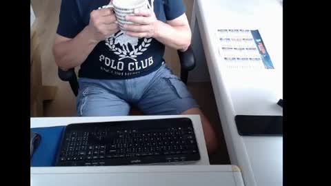 dutchpornking2 online show from 17, 6, 2026
