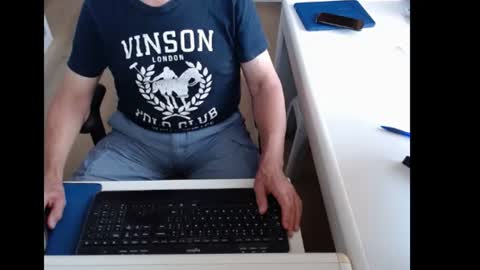 dutchpornking2 online show from 18, 6, 2026