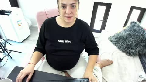 dayana online show from 26, 5, 2026