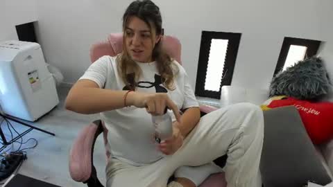 dayana online show from 13, 6, 2026