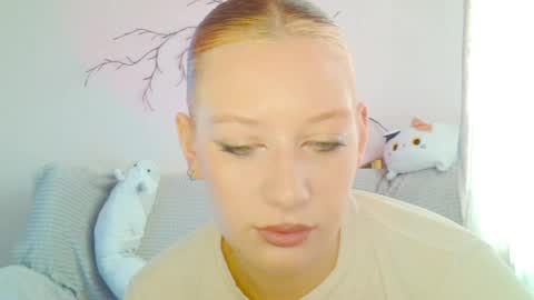 Lily online show from 22, 4, 2026