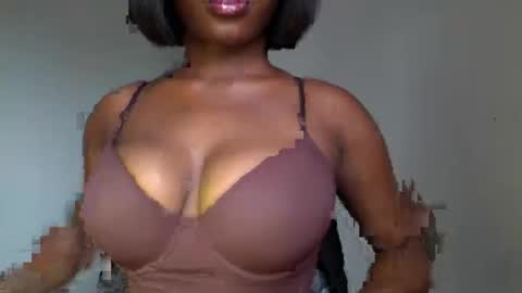 delilah online show from 12, 4, 2026