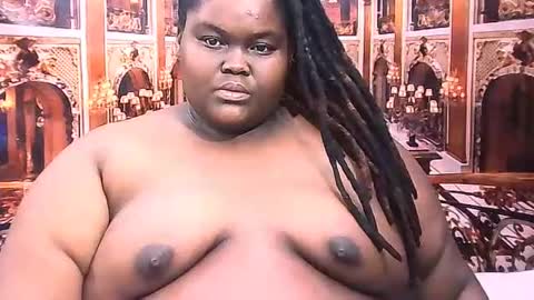 ebonyhotbuns4u2luv online show from 18, 6, 2026