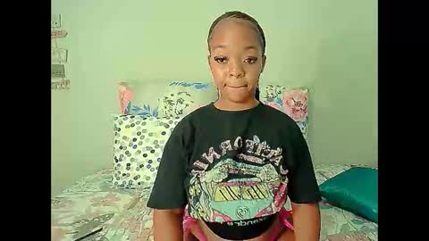 ebonyshy123 online show from 9, 3, 2025